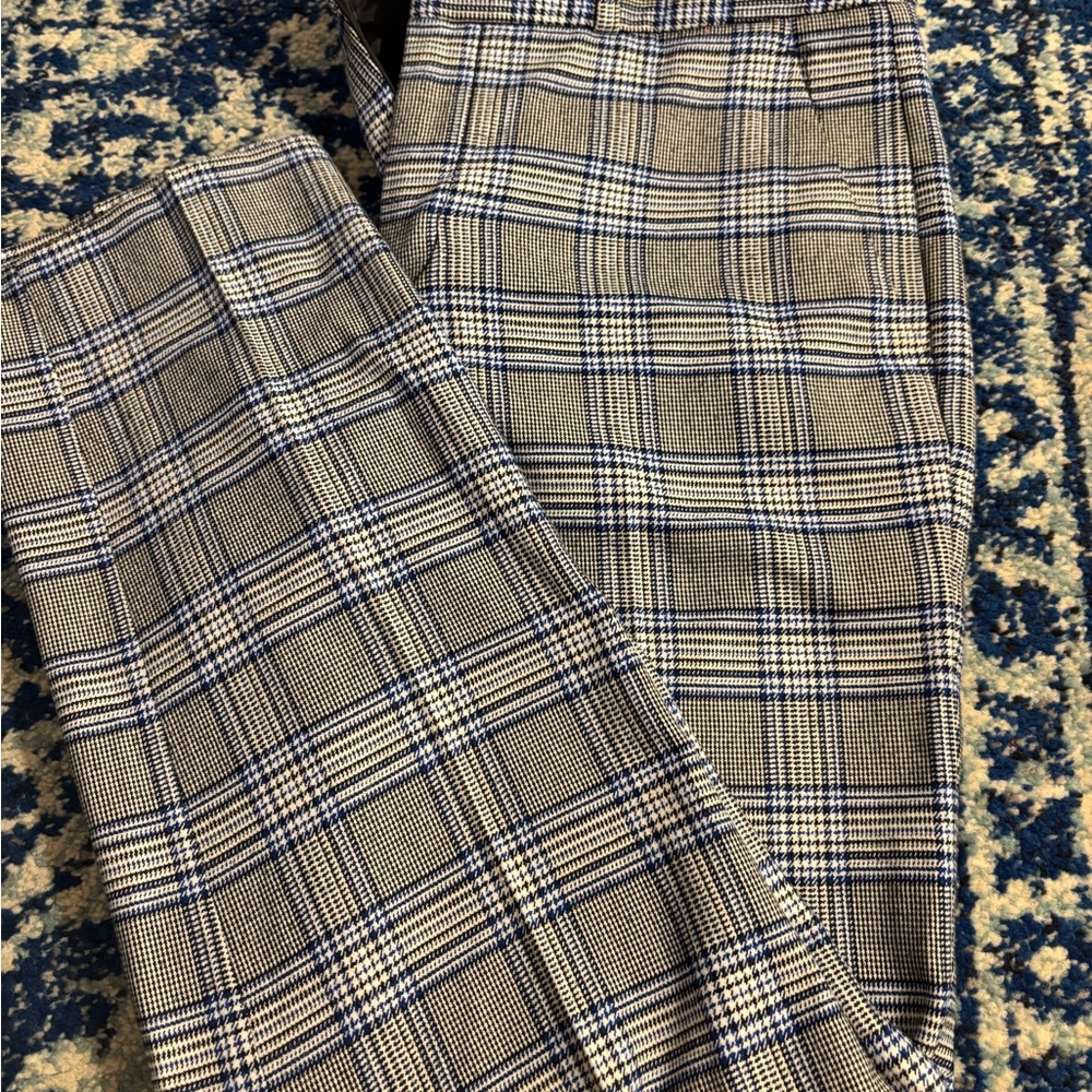 Banana Republic Trousers in Brown and Blue with High-Waisted Design